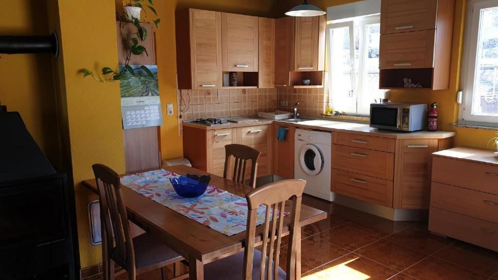 Apartments Roses Dobrinj Zewnętrze zdjęcie