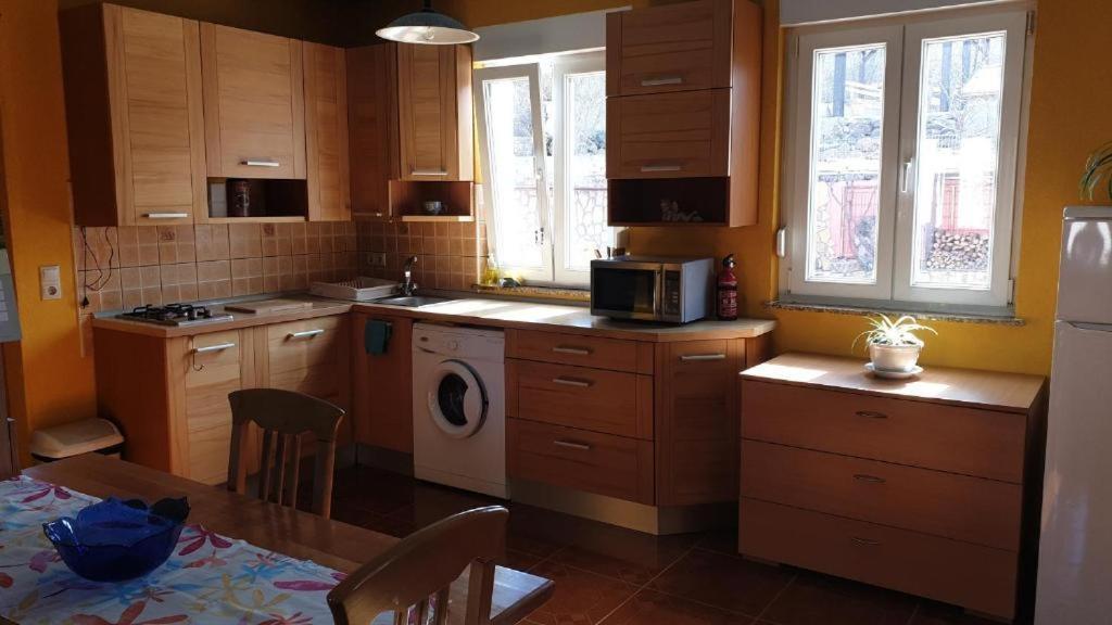 Apartments Roses Dobrinj Zewnętrze zdjęcie