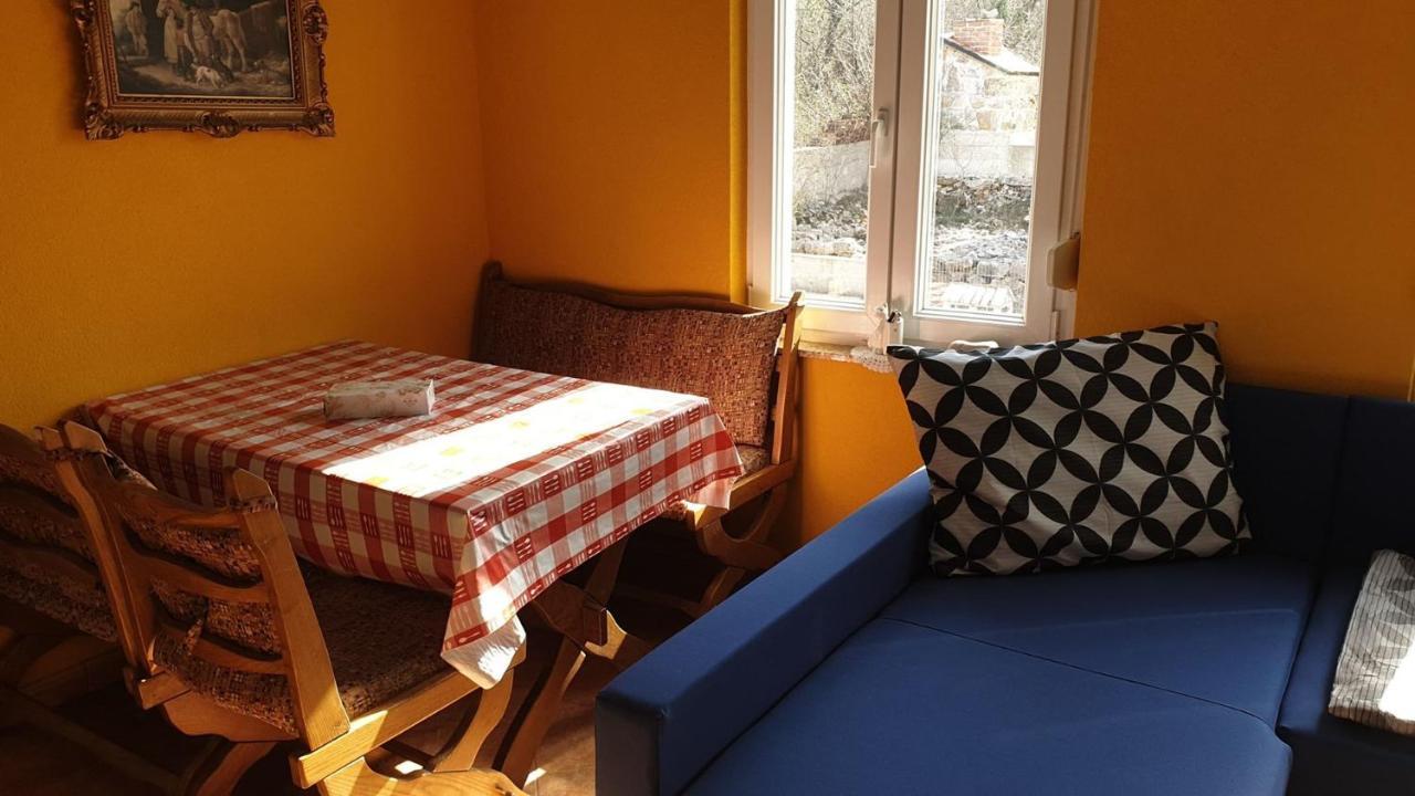 Apartments Roses Dobrinj Zewnętrze zdjęcie