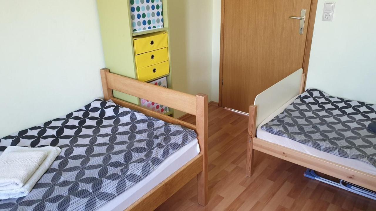 Apartments Roses Dobrinj Zewnętrze zdjęcie